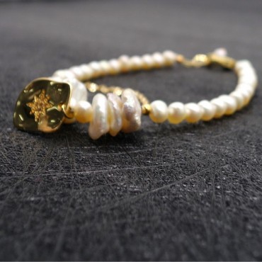 baroque pearl bracelet