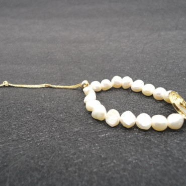 Rabbit Logo Fritillary Adjustable Pearl Bracelet