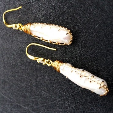 Long Logo Baroque Ear Hook