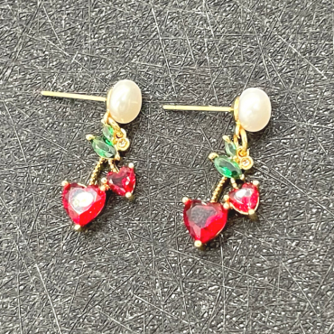 Love Cherry Design Pearl Stud Earring