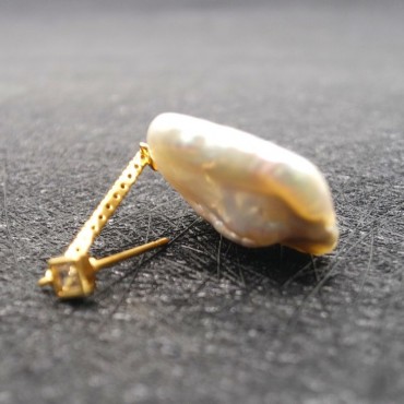 Square Shape Long Collection Pearl Stud Earring