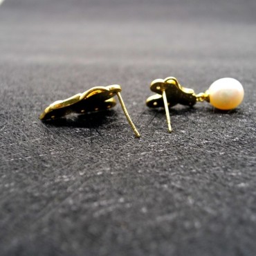 AB Type Pearl shell Butterfly Pearl Stud Earring