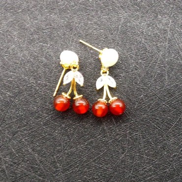Cherry Agate Pearl Stud Earring