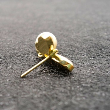 Butterfly Pearl shell Stud Earring