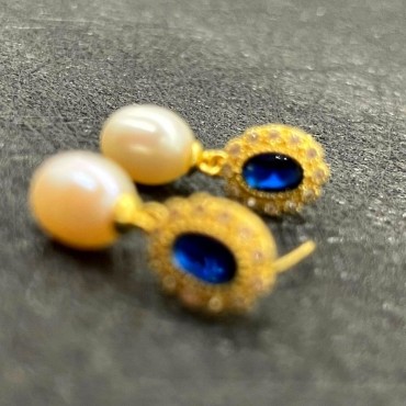 Bule Cubic Zircon Pearl Stud Earring