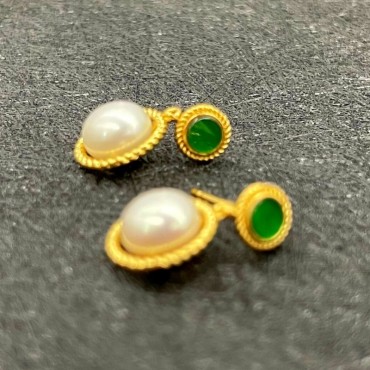 Green Cubic Zircon Pearl Stud Earring