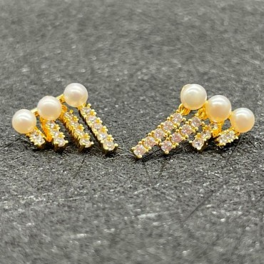 Micro Insert Three in one Pearl Stud Earring