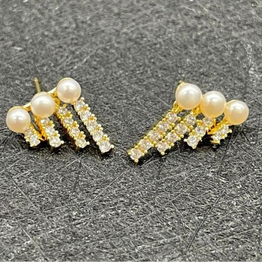 Micro Insert Three in one Pearl Stud Earring