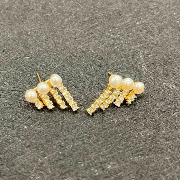 Micro Insert Three in one Pearl Stud Earring