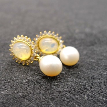 Sunflower Design Opal Pearl Stud Earring