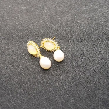 Sunflower Design Opal Pearl Stud Earring