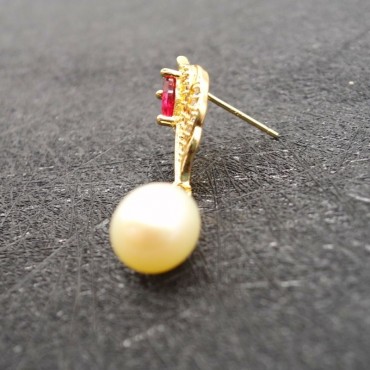 Red Cubic Zircon Peacock Feather Design Pearl Stud Earring