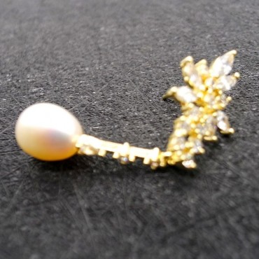 Long Section Flower Shape Zircon Pearl Stud Earring