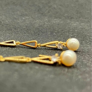 long design love pearl earring