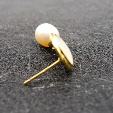 Retro Opal Pearl Stud Earring