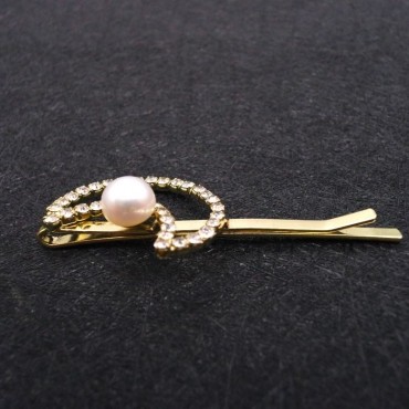 moon shape pearl Hair Clip