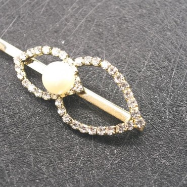 leaf shape pearl Hair Clip