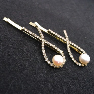 Cross Pearl Hair Clip