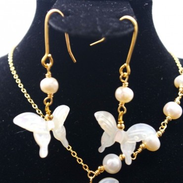 Butterfly Shape Pearl shell Set