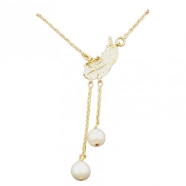 Feather Pearl Necklace