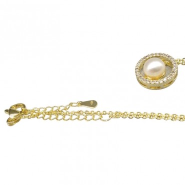 Gold Circled Pearl pendant Necklace