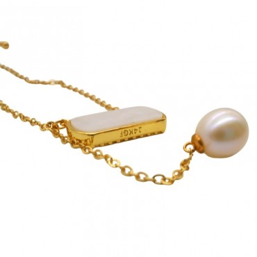 rounded rectangle design Pearl shell pendant necklace