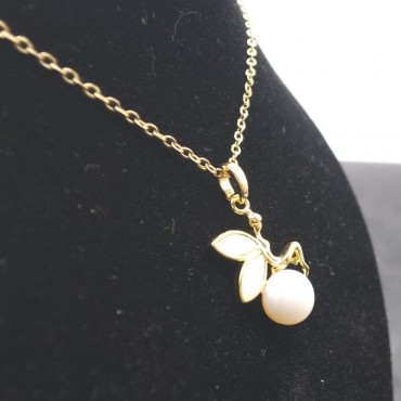 Fairy Design Pearl shell Pendant Necklace