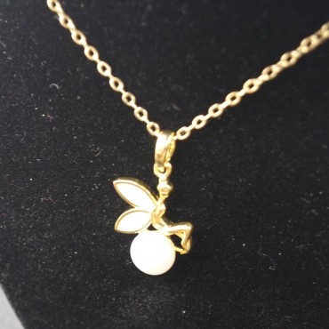 Fairy Design Pearl shell Pendant Necklace