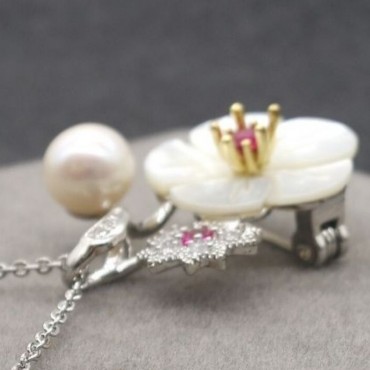Red Cubic Zircon and Pearl shell Plum plum flower Design Pearl Brooch Pendant Necklace