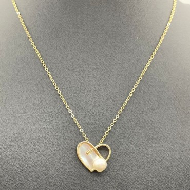 Love Shape Pearl shell Hollow Art Pearl Pendant Necklace