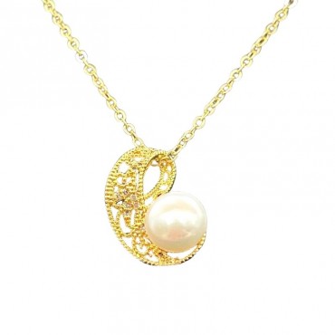 Hollow Art Note Design Pearl Pendant Necklace