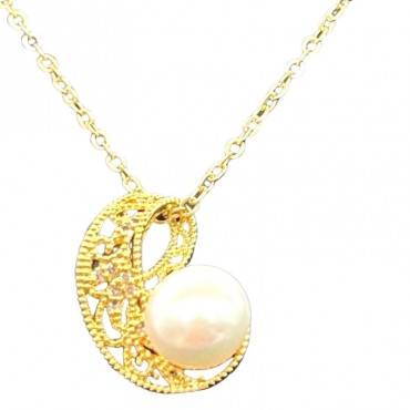 Hollow Art Note Design Pearl Pendant Necklace